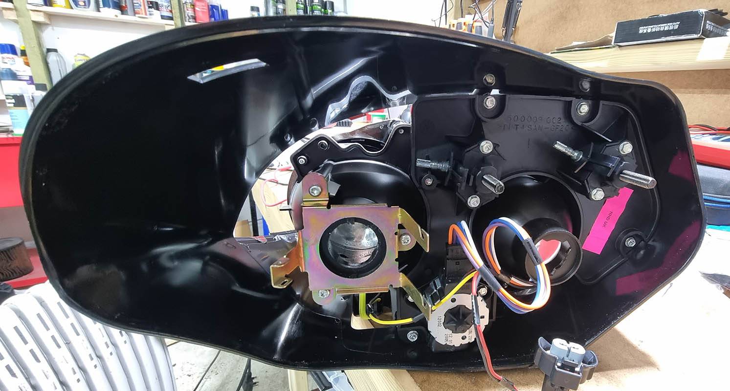 DB9 Projector mounting