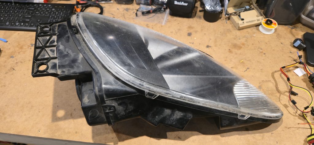 Aston Martin DB9 Headlight