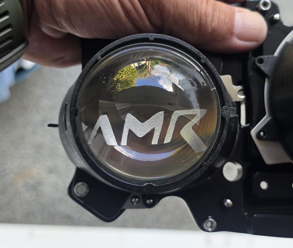 AMR Etched lens
